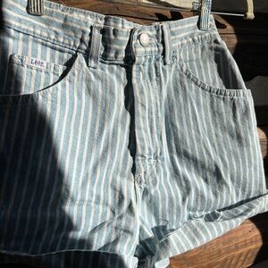 Vintage high waisted Lee shorts